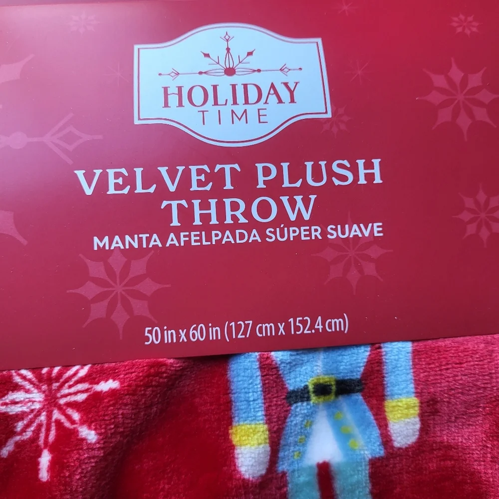 New Red Velvet Plush Throw with Nutcracker Design